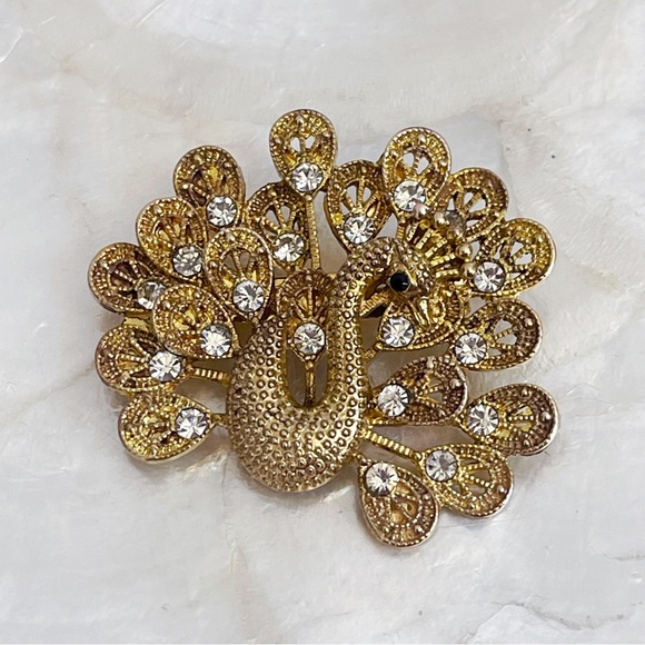 Vintage Gold Tone CZ Peacock Brooch - Picture 5 of 11
